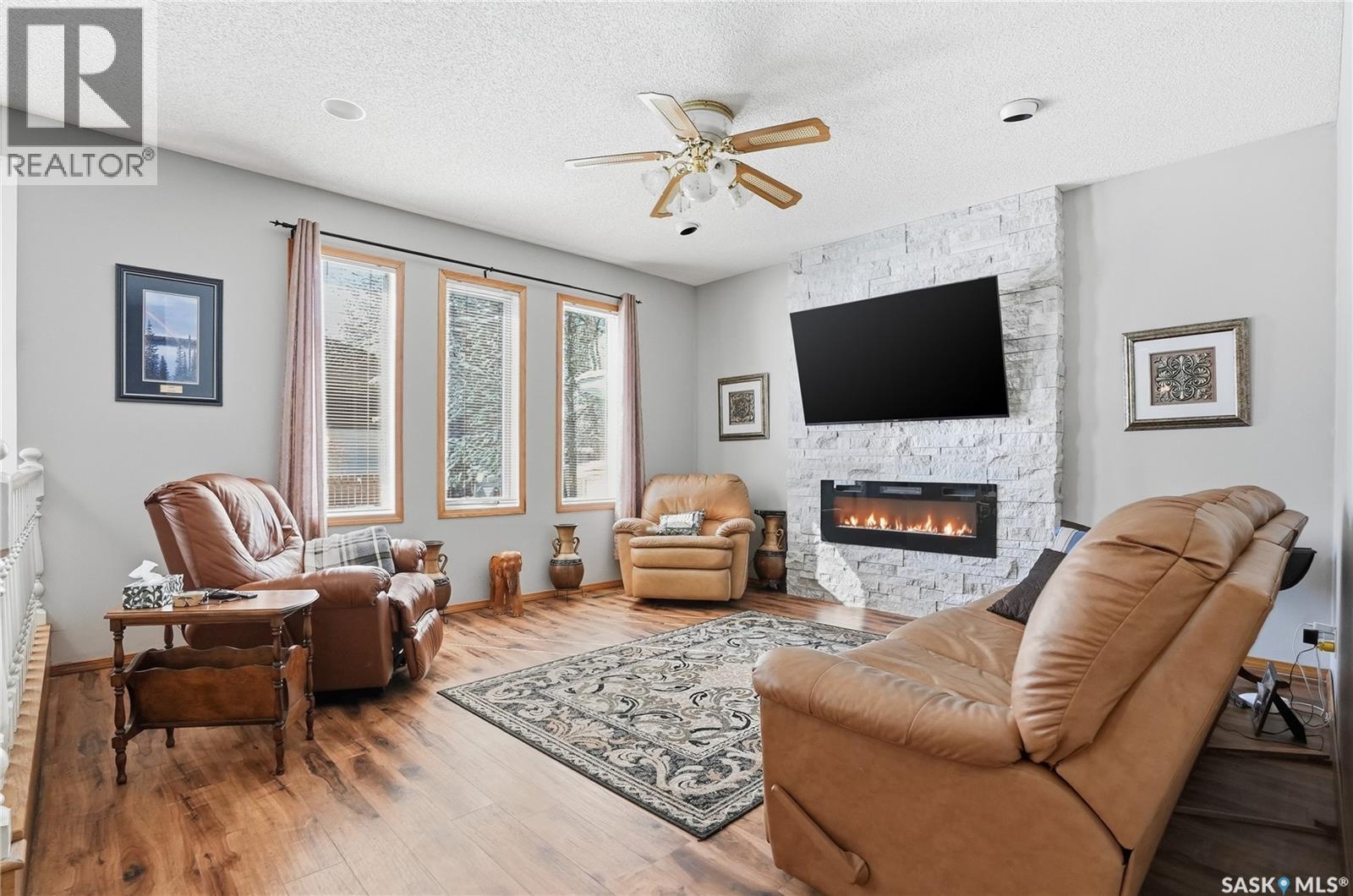 647 Whiteswan Drive, Saskatoon, Saskatchewan  S7K 8A2 - Photo 14 - SK032593