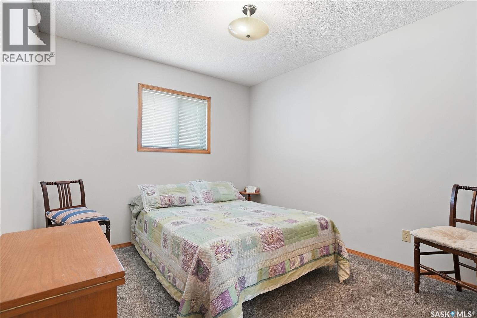 647 Whiteswan Drive, Saskatoon, Saskatchewan  S7K 8A2 - Photo 20 - SK032593