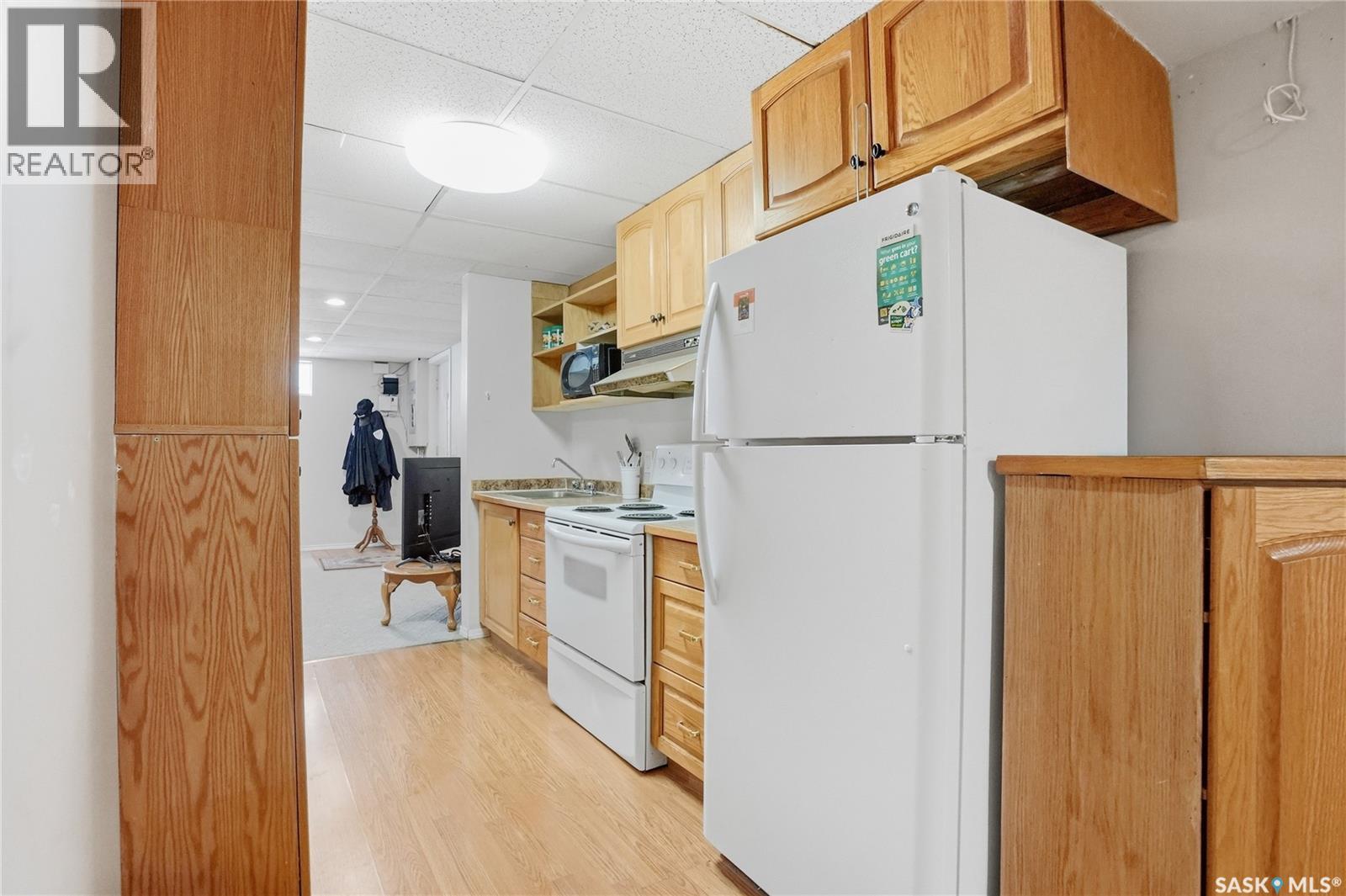 647 Whiteswan Drive, Saskatoon, Saskatchewan  S7K 8A2 - Photo 33 - SK032593