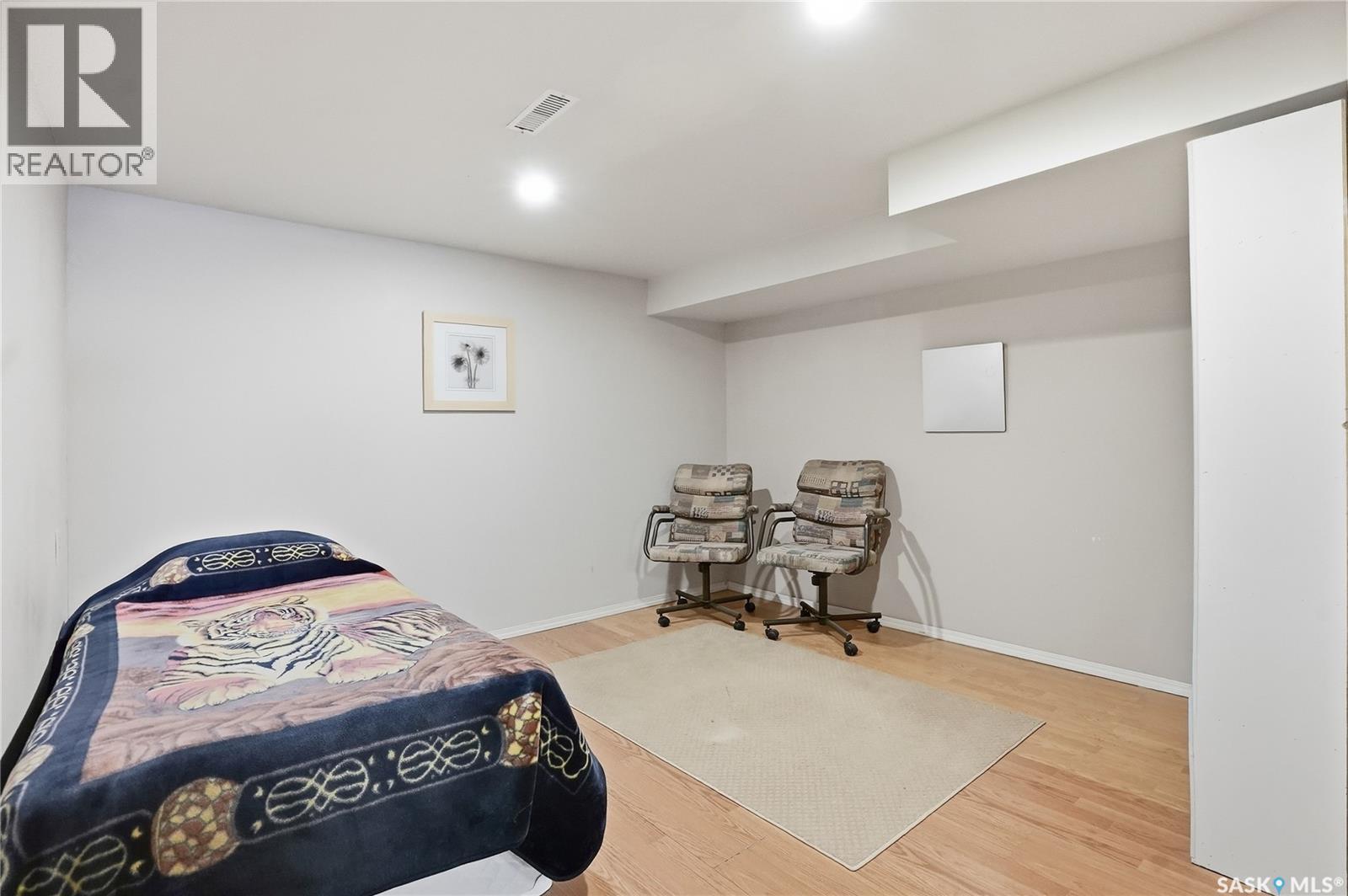 647 Whiteswan Drive, Saskatoon, Saskatchewan  S7K 8A2 - Photo 34 - SK032593