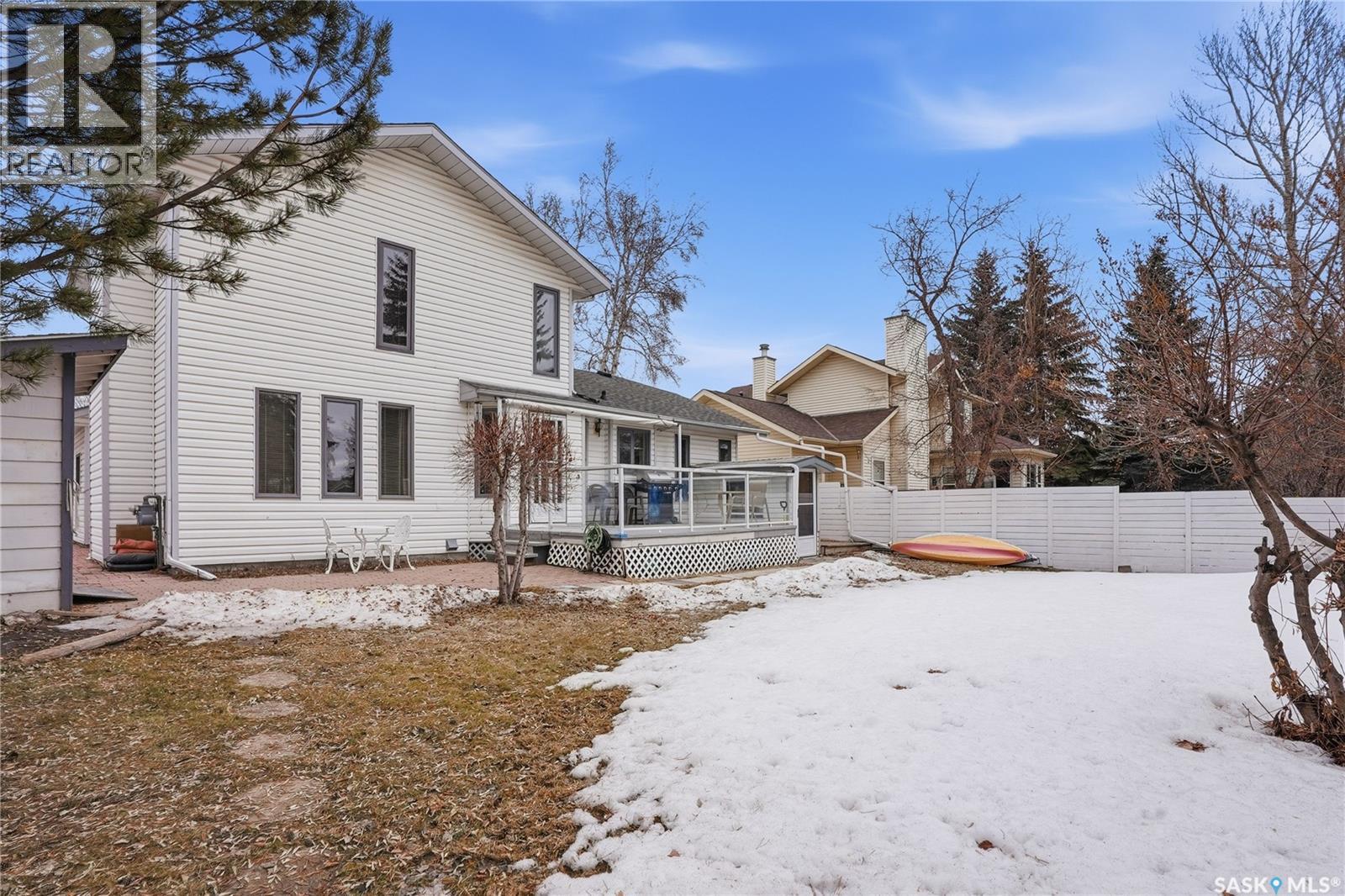 647 Whiteswan Drive, Saskatoon, Saskatchewan  S7K 8A2 - Photo 45 - SK032593