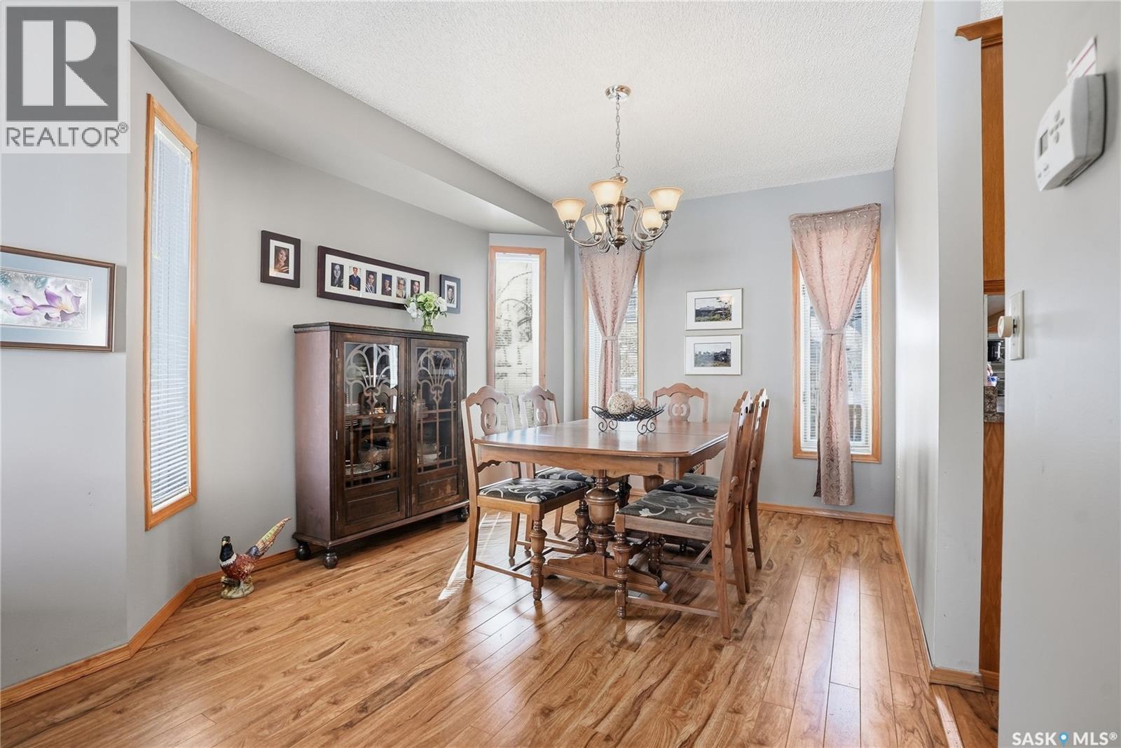 647 Whiteswan Drive, Saskatoon, Saskatchewan  S7K 8A2 - Photo 6 - SK032593