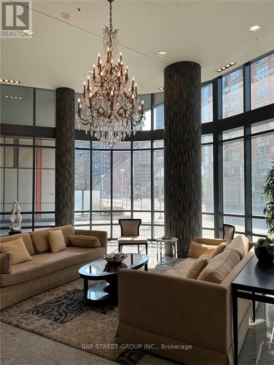 617 - 825 Church Street, Toronto, Ontario  M4W 3Z4 - Photo 12 - C12990112