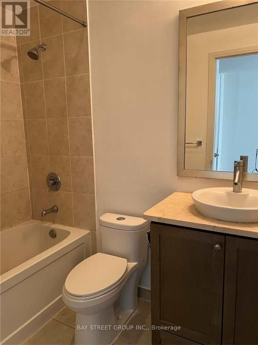 617 - 825 Church Street, Toronto, Ontario  M4W 3Z4 - Photo 7 - C12990112