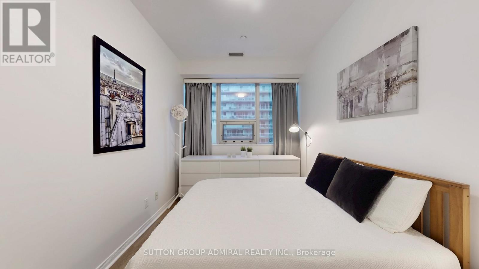 703 - 393 King Street W, Toronto (Waterfront Communities), Ontario  M5V 3G8 - Photo 20 - C12990114