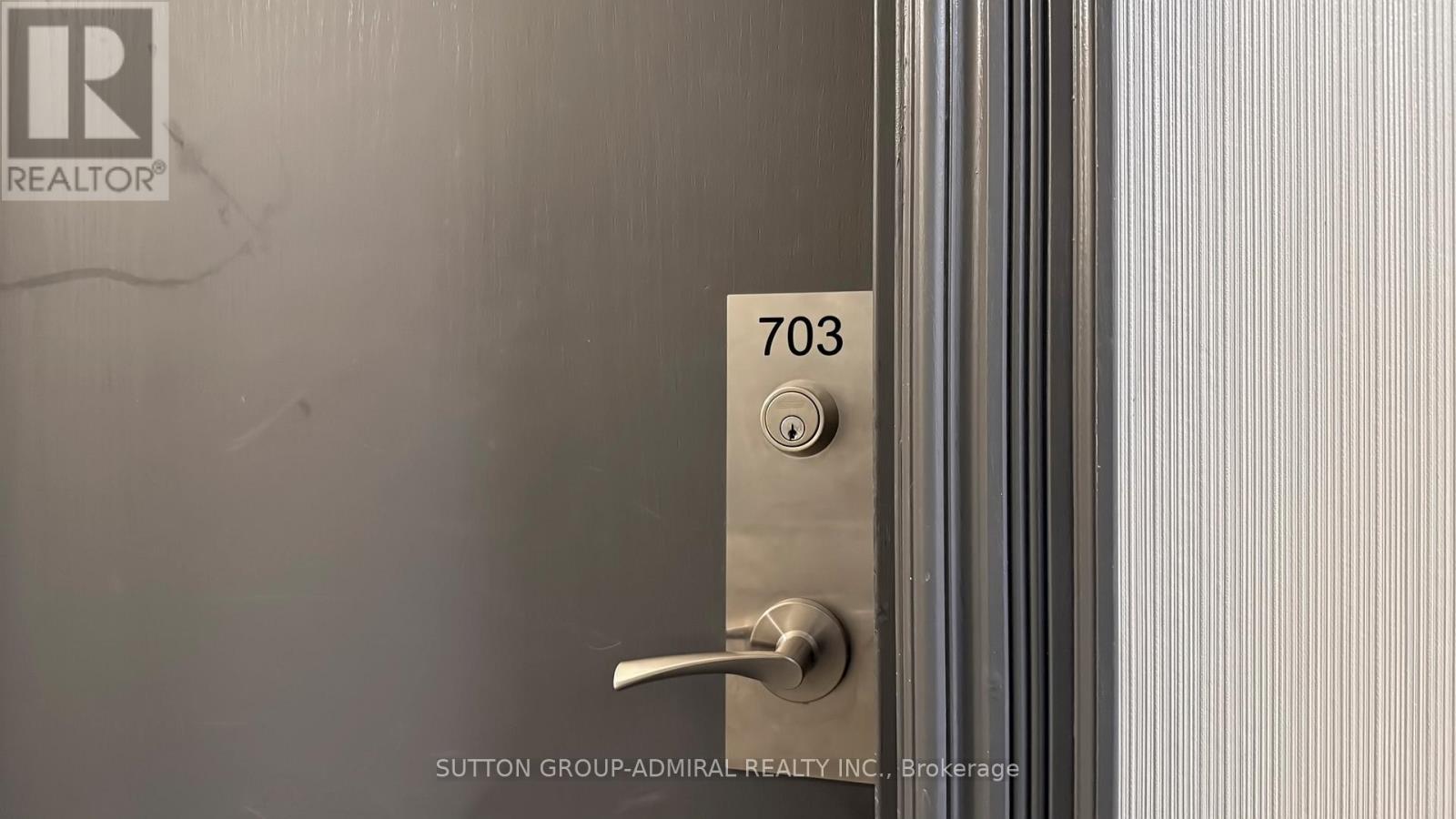 703 - 393 King Street W, Toronto (Waterfront Communities), Ontario  M5V 3G8 - Photo 6 - C12990114