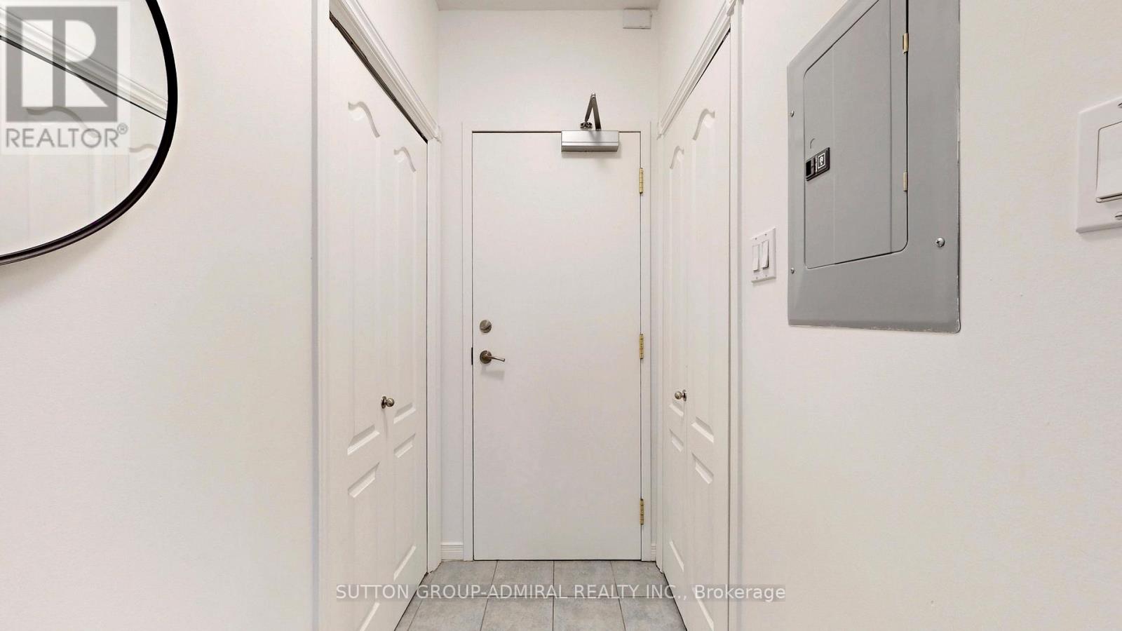 703 - 393 King Street W, Toronto (Waterfront Communities), Ontario  M5V 3G8 - Photo 7 - C12990114