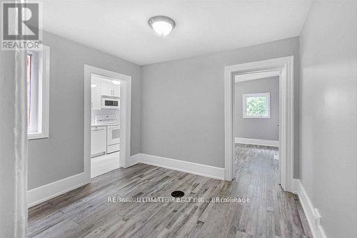 2nd - 78 Northcote Avenue, Toronto, Ontario  M6J 3K3 - Photo 7 - C12990116