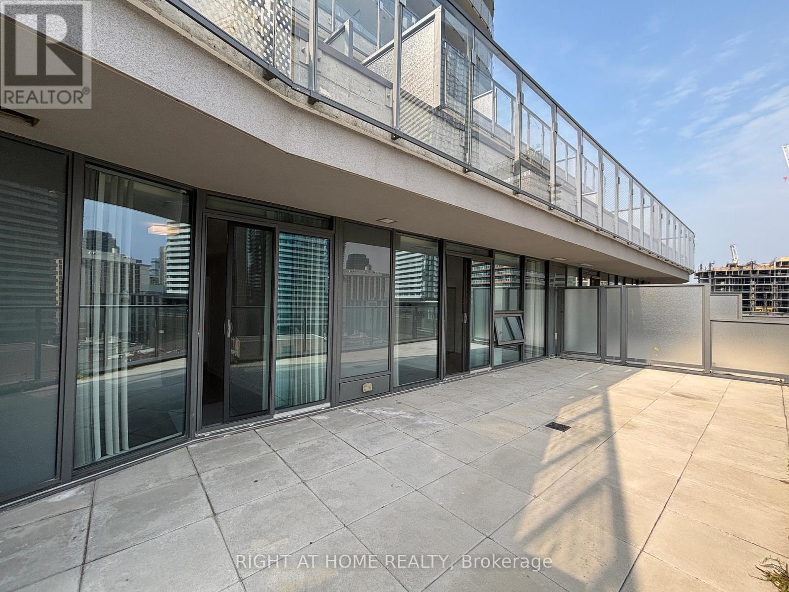 606 - 11 Wellesley Street W, Toronto (Bay Street Corridor), Ontario  M4Y 0G4 - Photo 24 - C12990150