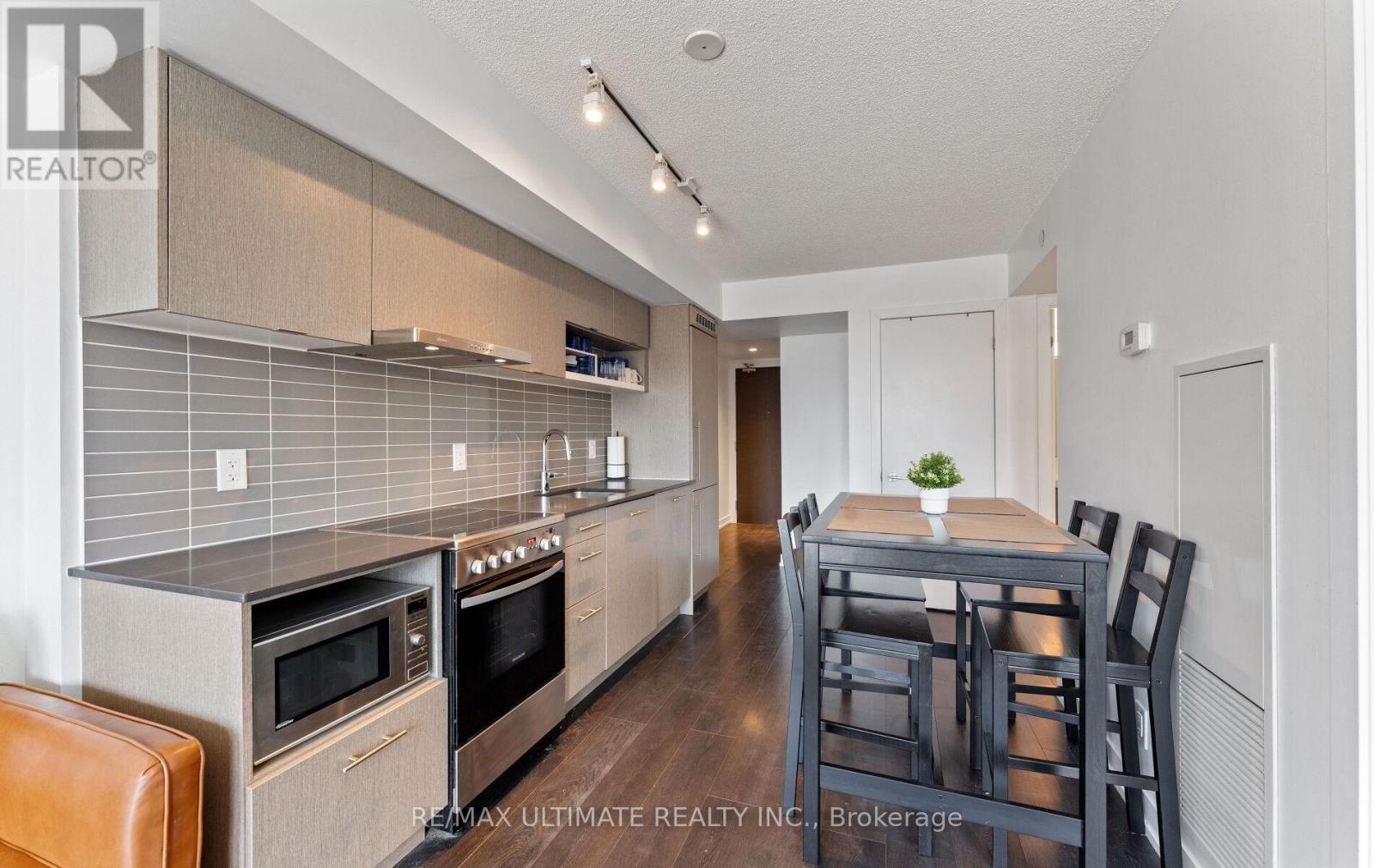 1801 - 365 Church Street, Toronto, Ontario  M5B 1H6 - Photo 13 - C12990162