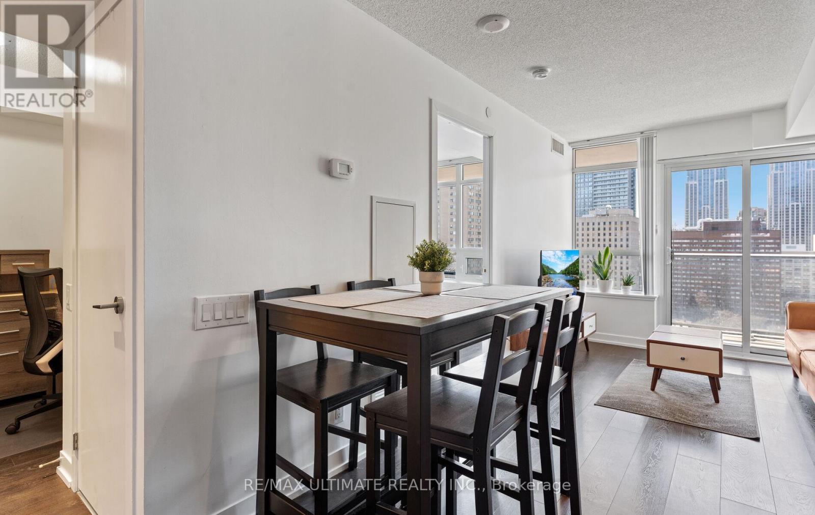 1801 - 365 Church Street, Toronto, Ontario  M5B 1H6 - Photo 16 - C12990162