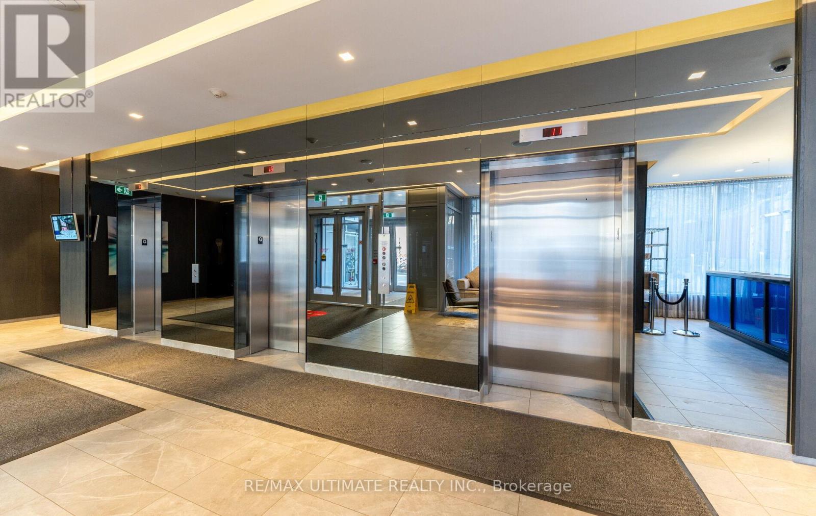 1801 - 365 Church Street, Toronto, Ontario  M5B 1H6 - Photo 2 - C12990162