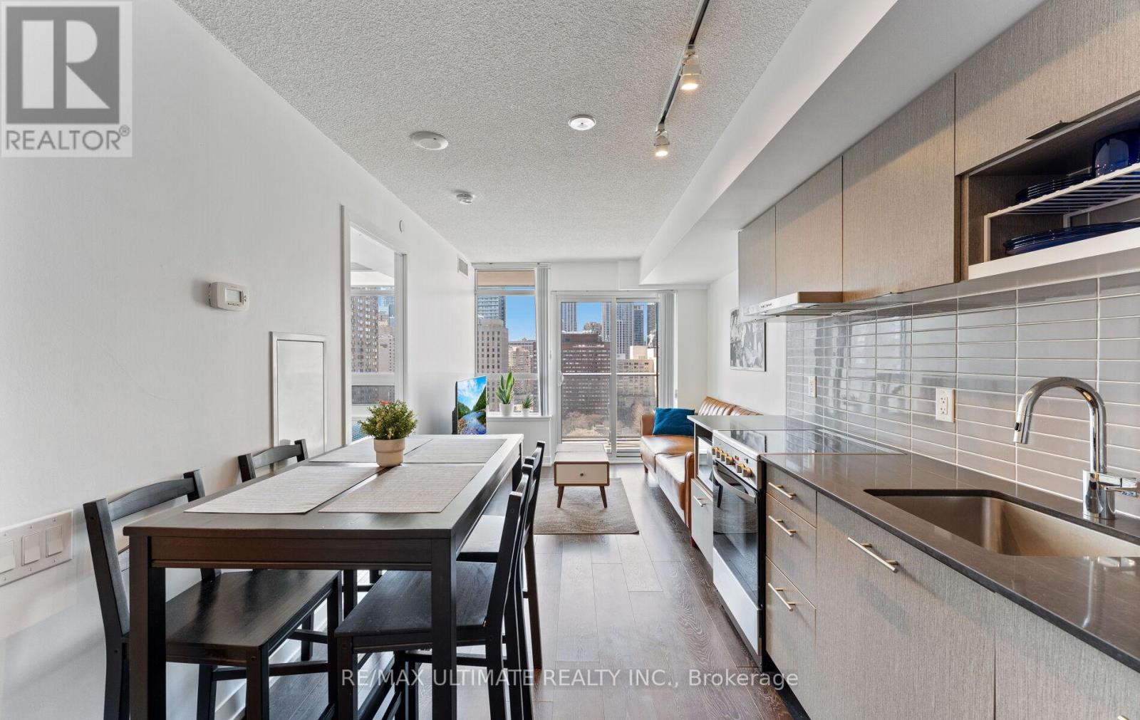 1801 - 365 Church Street, Toronto, Ontario  M5B 1H6 - Photo 6 - C12990162