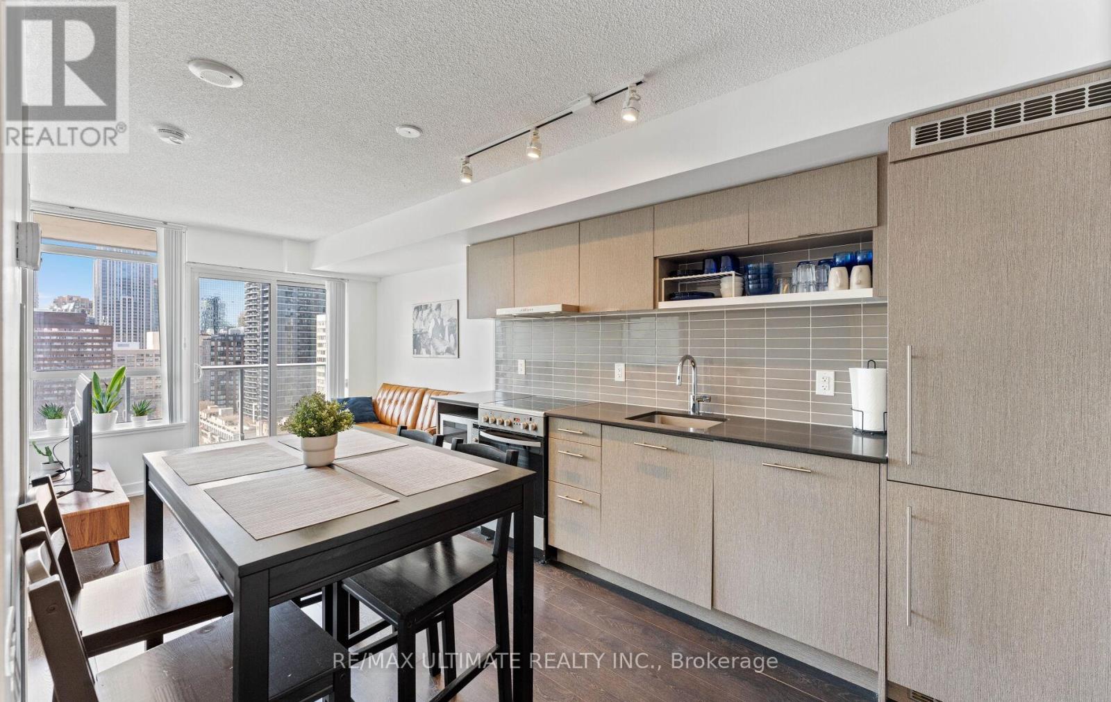 1801 - 365 Church Street, Toronto, Ontario  M5B 1H6 - Photo 7 - C12990162