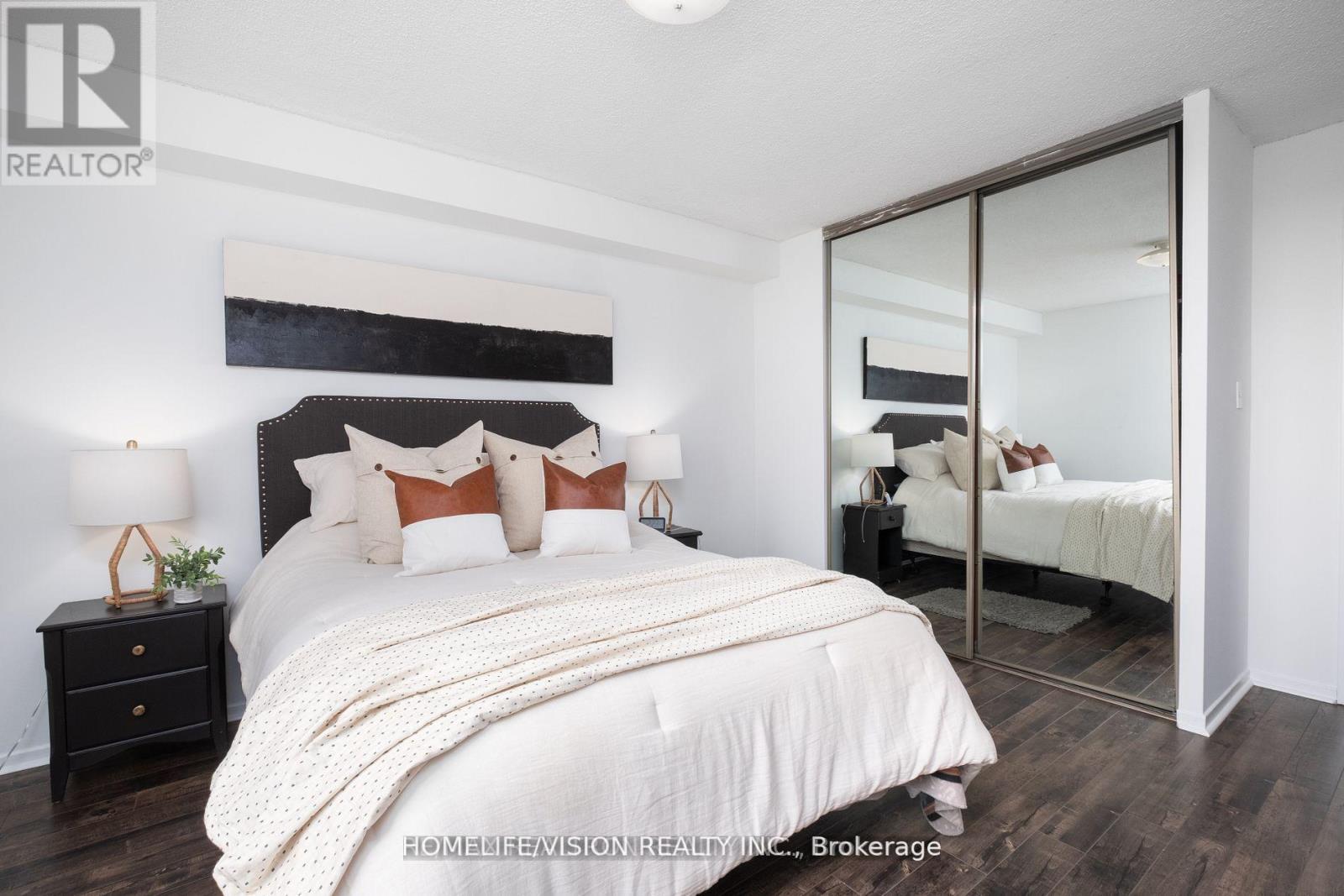 1604 - 10 Muirhead Road, Toronto (Pleasant View), Ontario  M2J 4P9 - Photo 11 - C12990184