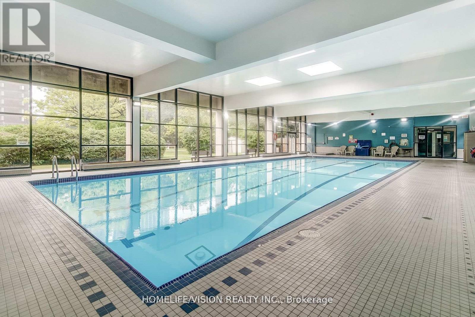 1604 - 10 Muirhead Road, Toronto (Pleasant View), Ontario  M2J 4P9 - Photo 16 - C12990184