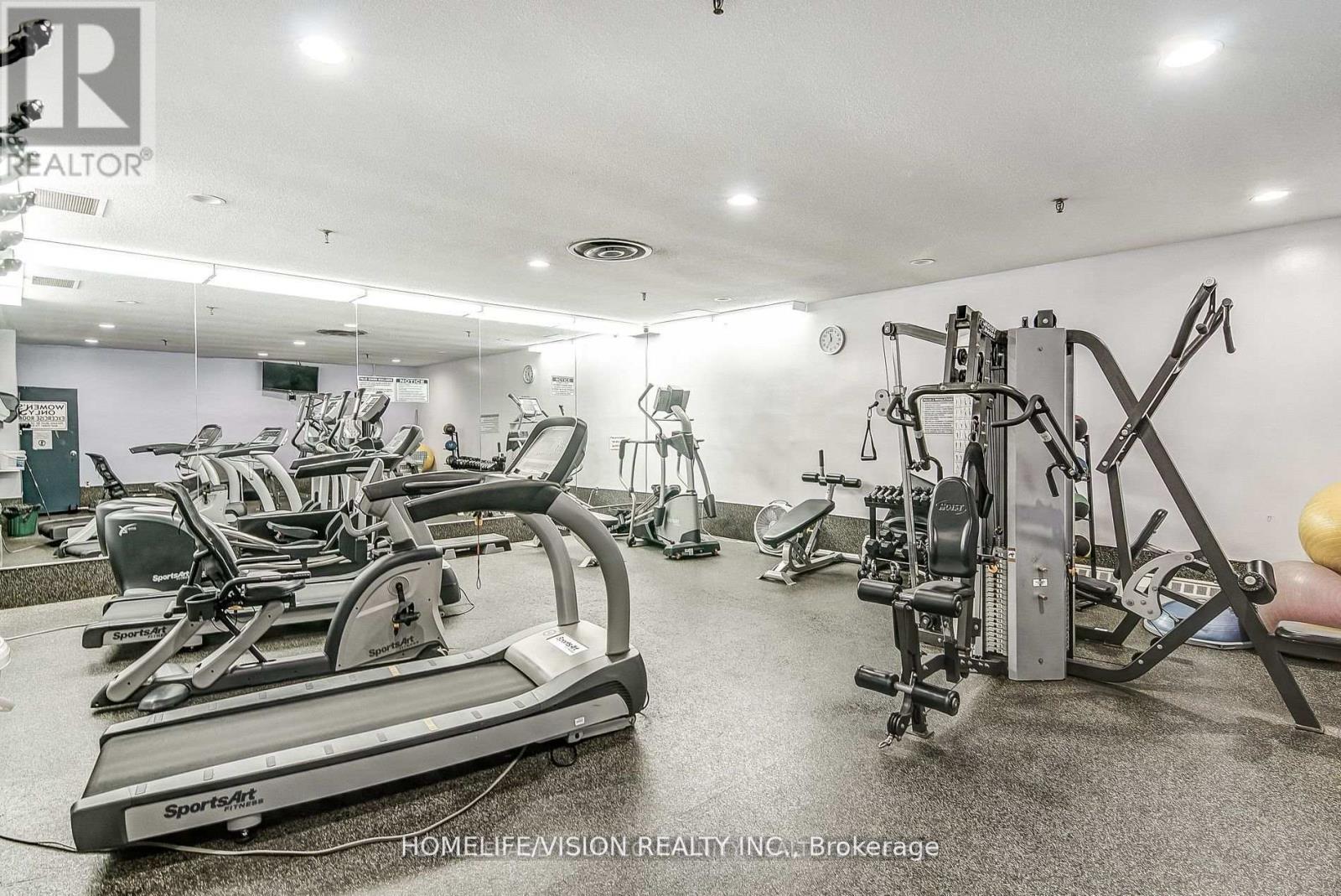 1604 - 10 Muirhead Road, Toronto (Pleasant View), Ontario  M2J 4P9 - Photo 19 - C12990184