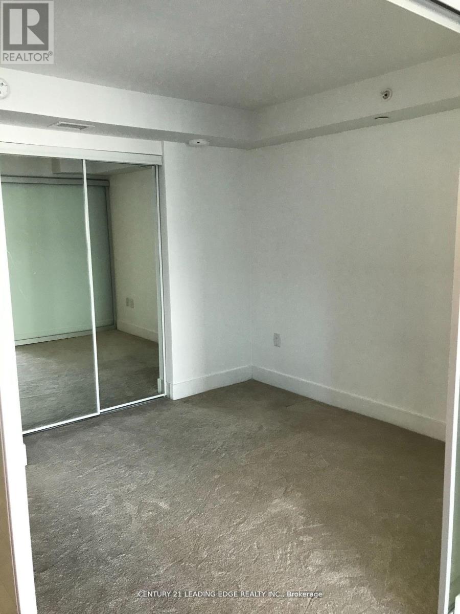 2209 - 955 Bay Street, Toronto (Bay Street Corridor), Ontario  M5S 2A2 - Photo 16 - C12990254