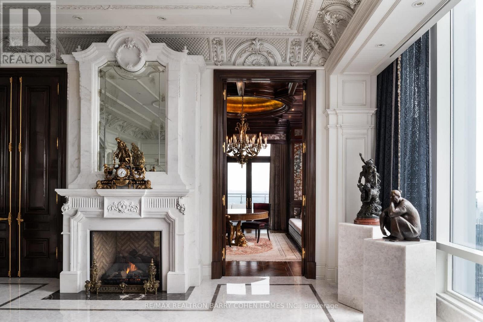 5202 - 50 Yorkville Avenue, Toronto (Annex), Ontario  M4W 1L4 - Photo 15 - C12990274