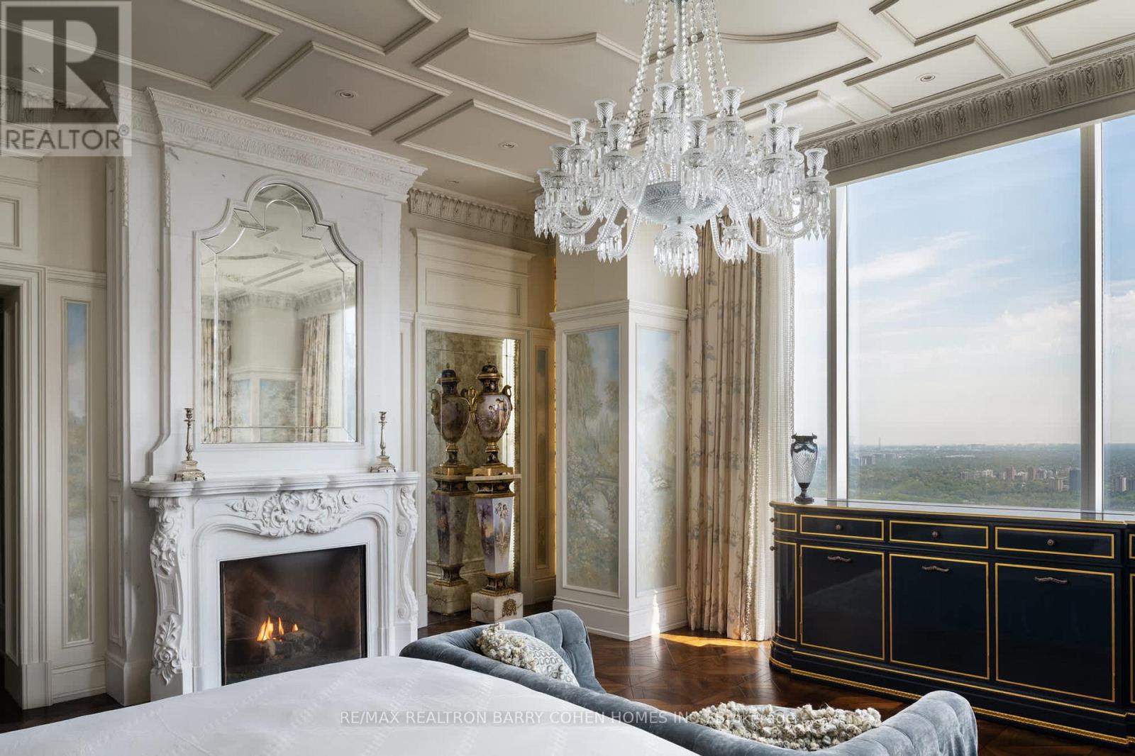 5202 - 50 Yorkville Avenue, Toronto (Annex), Ontario  M4W 1L4 - Photo 18 - C12990274