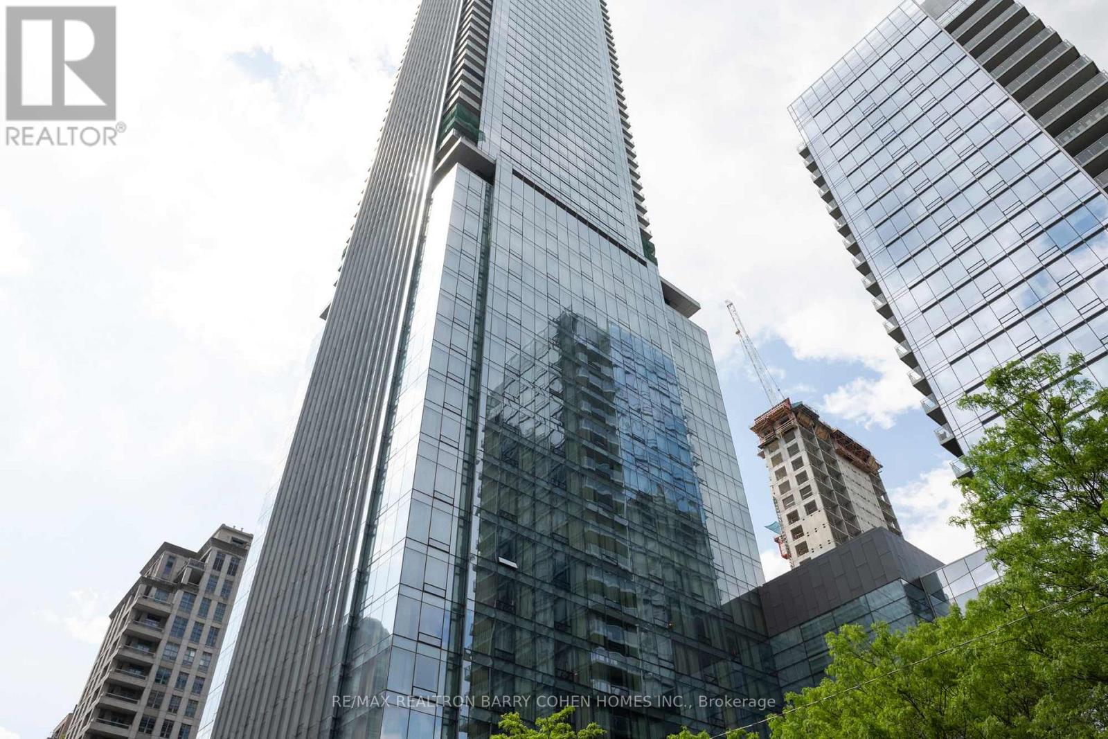 5202 - 50 Yorkville Avenue, Toronto (Annex), Ontario  M4W 1L4 - Photo 27 - C12990274