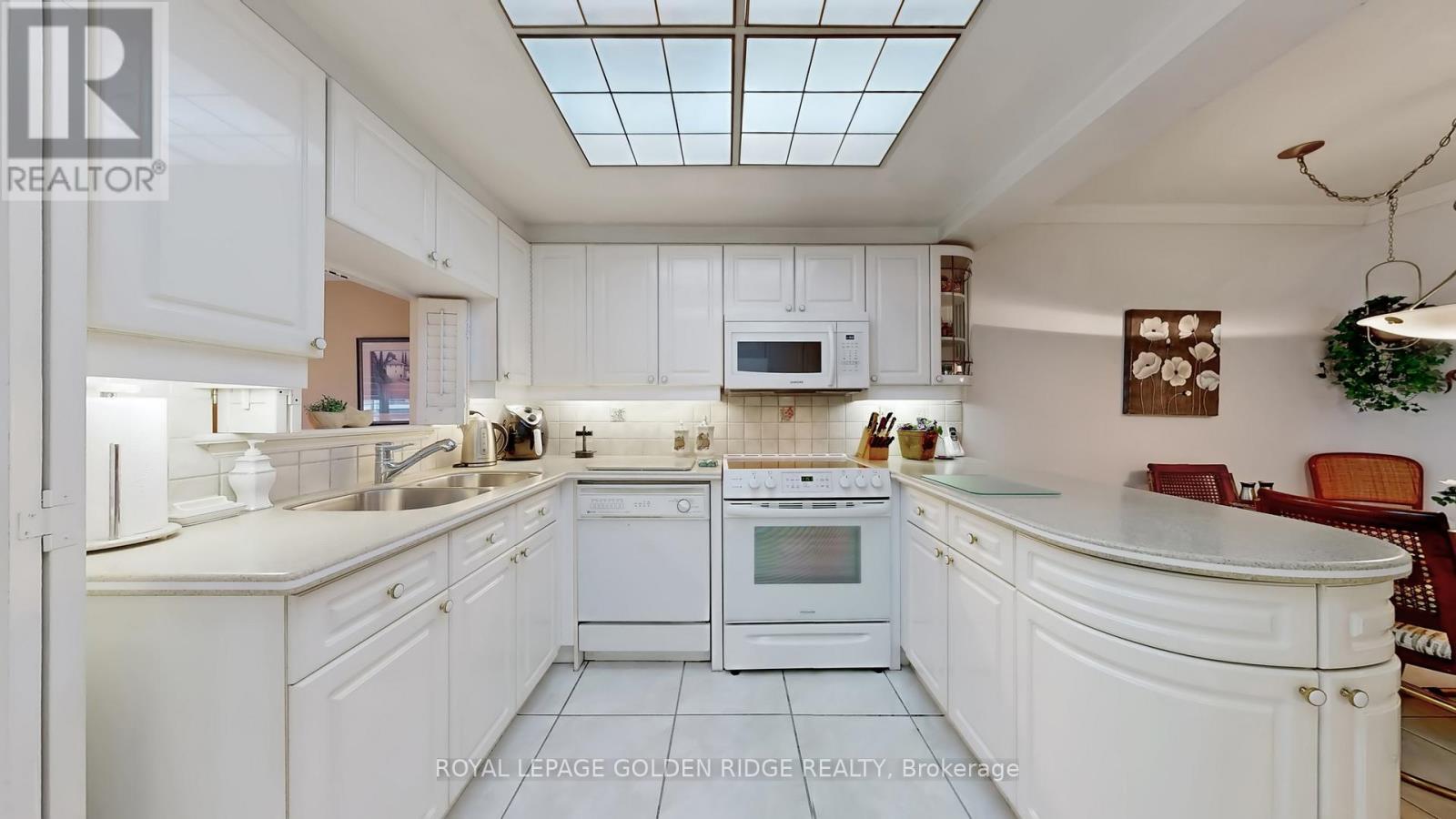 1210 - 65 Spring Garden Avenue, Toronto, Ontario  M2N 6H9 - Photo 13 - C12990282