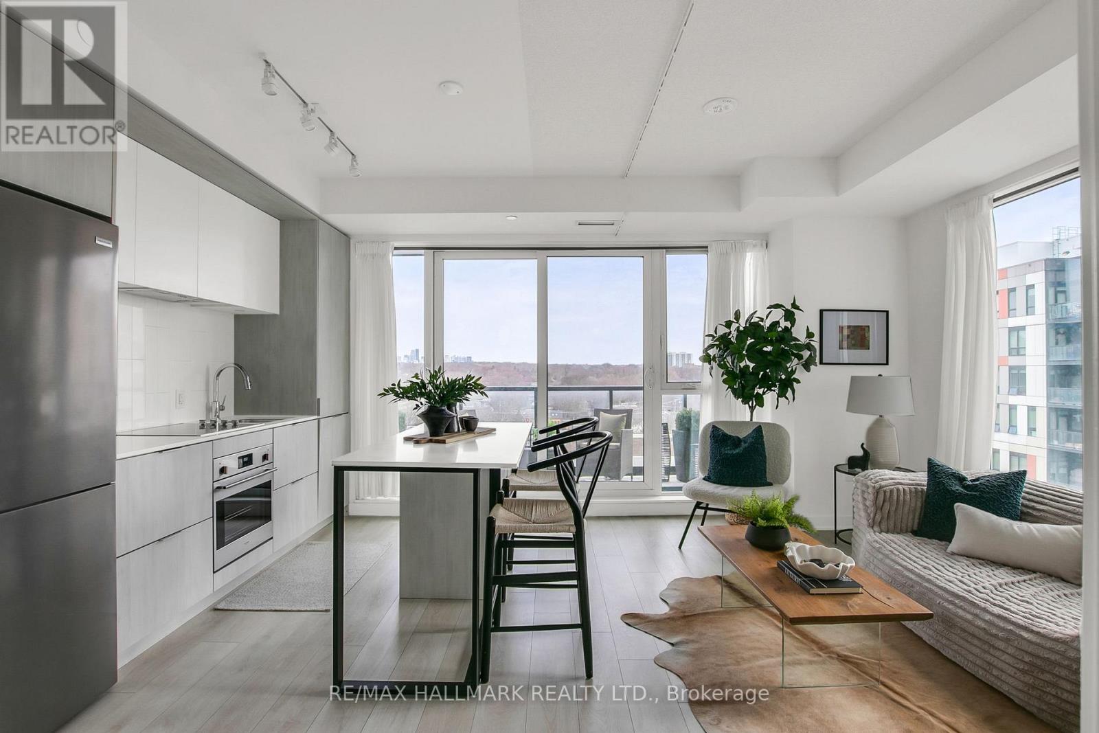 1021 - 35 TUBMAN AVENUE, Toronto, Ontario