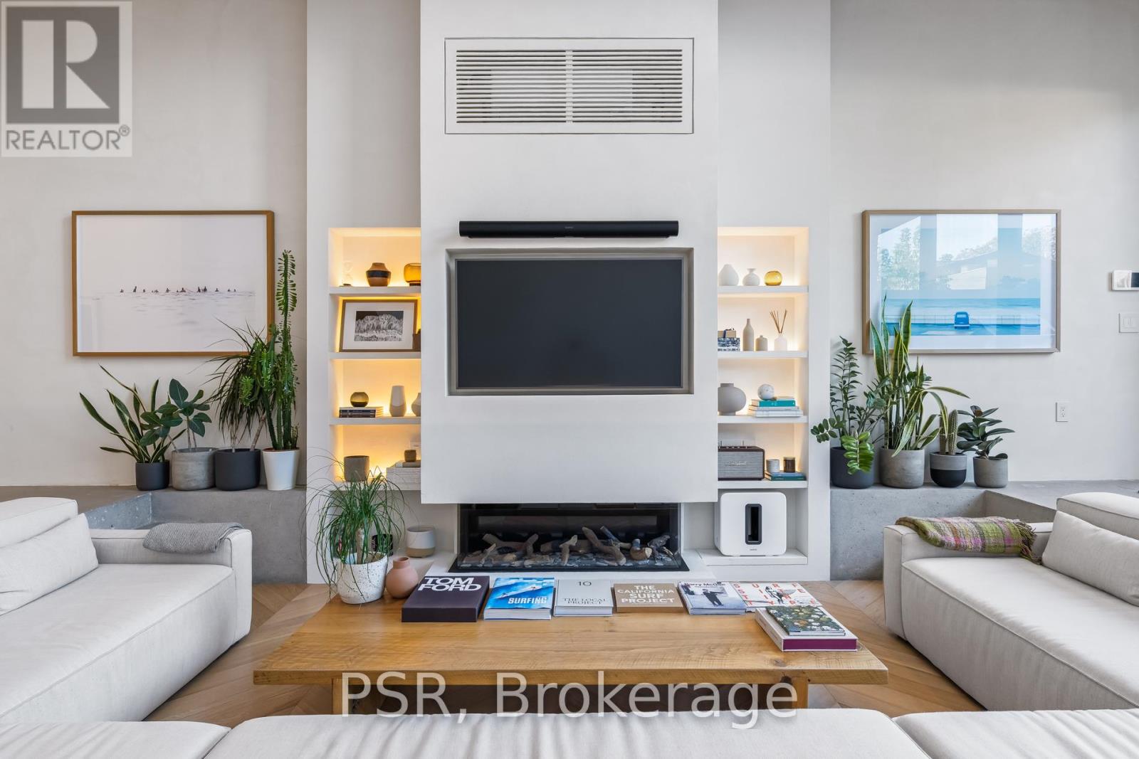 53 Palmerston Avenue, Toronto, Ontario  M6J 2J2 - Photo 11 - C12990402