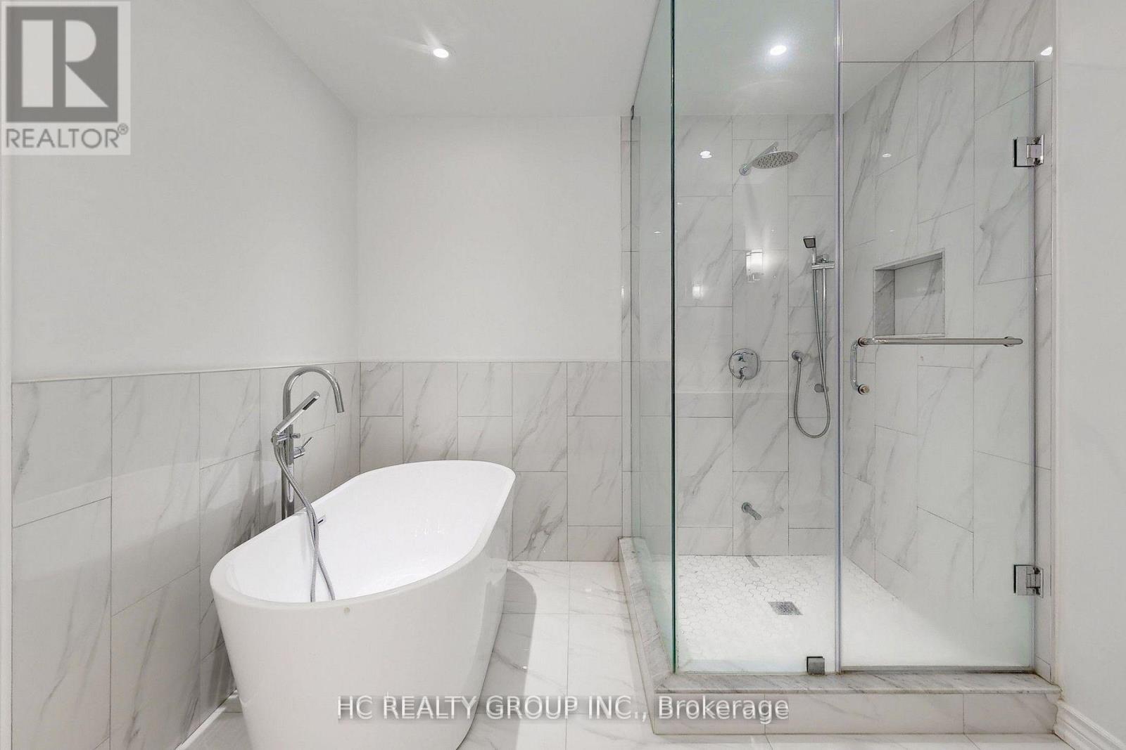 204b Finch Avenue E, Toronto, Ontario  M2N 4R9 - Photo 20 - C12990436