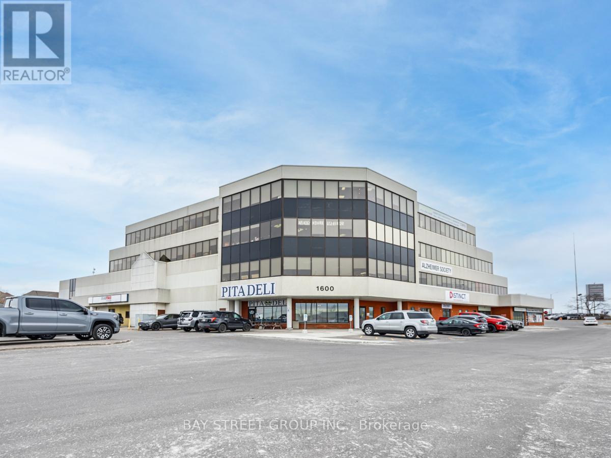 1600 STELLAR DRIVE, Whitby, Ontario