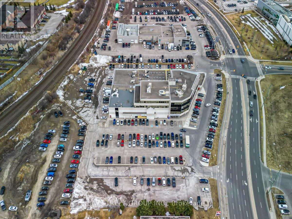 1600 Stellar Drive, Whitby, Ontario L1N 9B2 - Photo 13 - E12990110