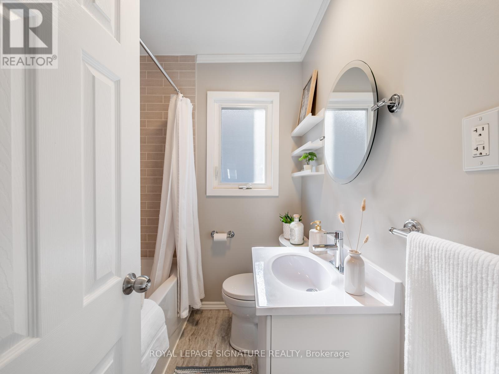 65 Galbraith Avenue, Toronto, Ontario  M4B 2B6 - Photo 19 - E12990164