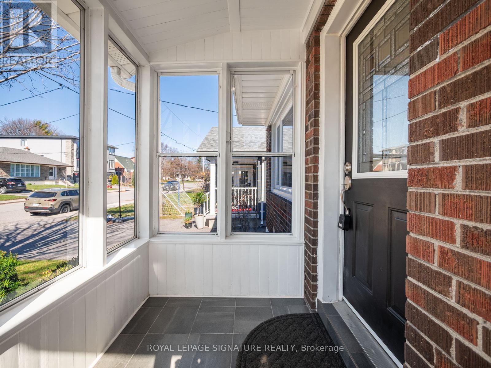 65 Galbraith Avenue, Toronto, Ontario  M4B 2B6 - Photo 2 - E12990164