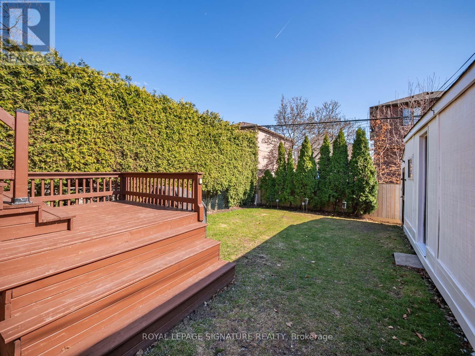 65 Galbraith Avenue, Toronto, Ontario  M4B 2B6 - Photo 36 - E12990164