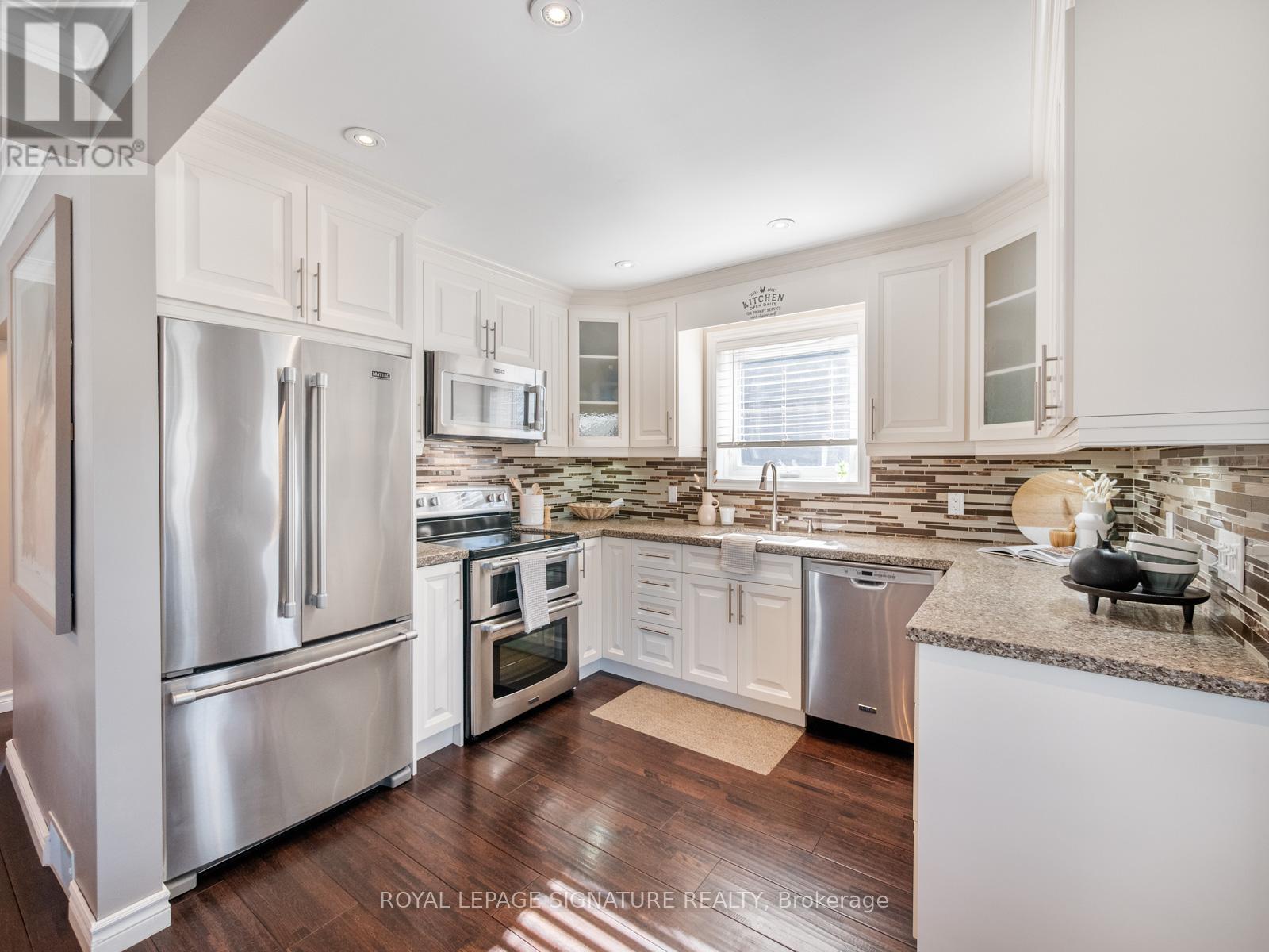 65 Galbraith Avenue, Toronto, Ontario  M4B 2B6 - Photo 8 - E12990164