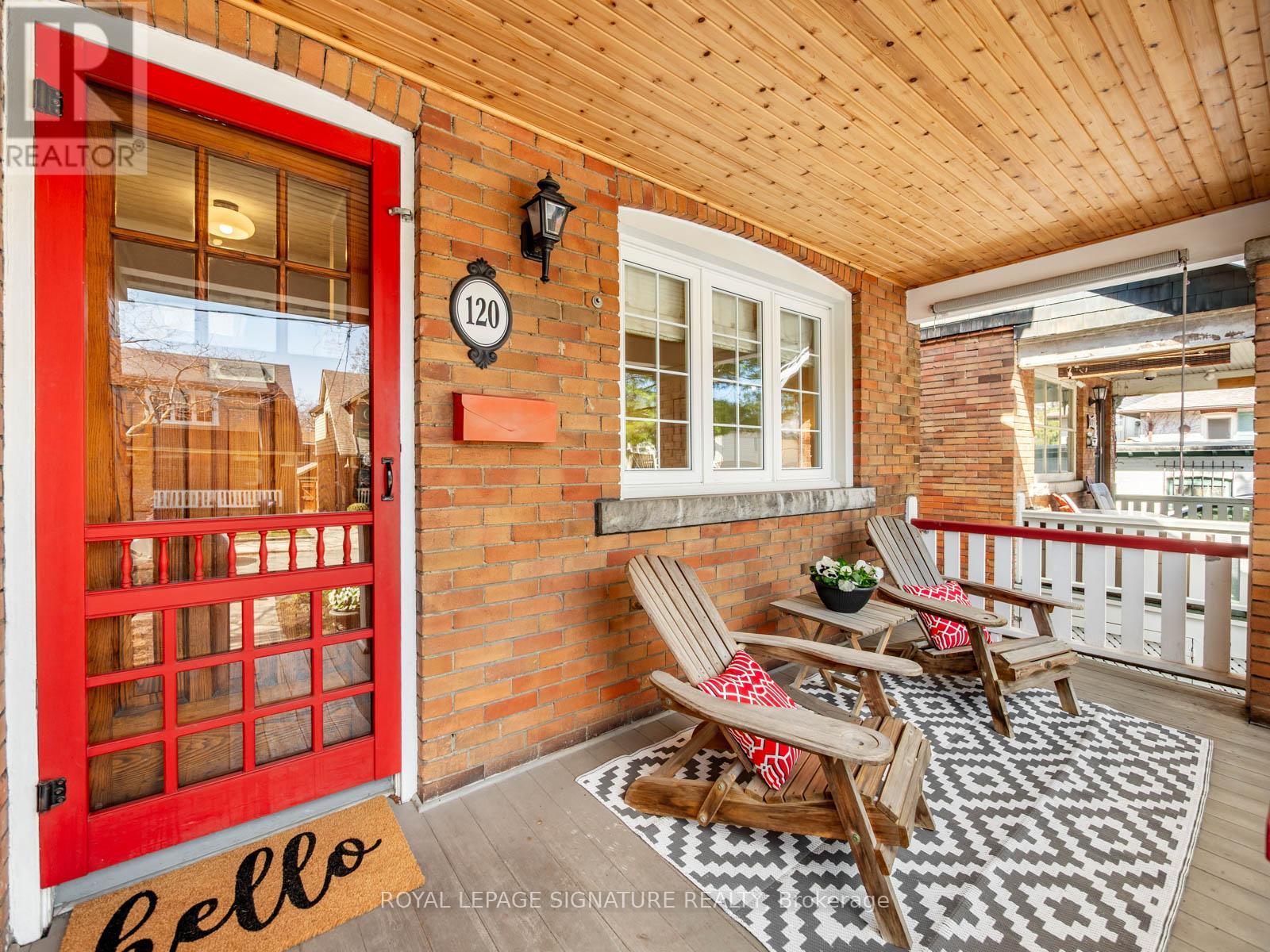 120 Hollywood Crescent, Toronto, Ontario  M4L 2K6 - Photo 2 - E12990190