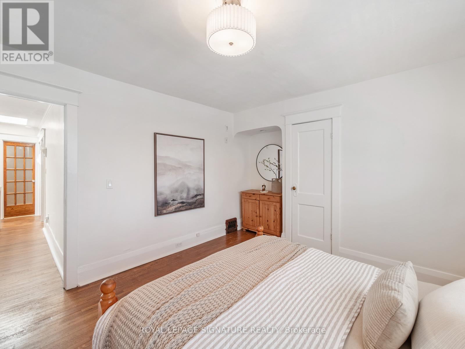 120 Hollywood Crescent, Toronto, Ontario  M4L 2K6 - Photo 23 - E12990190