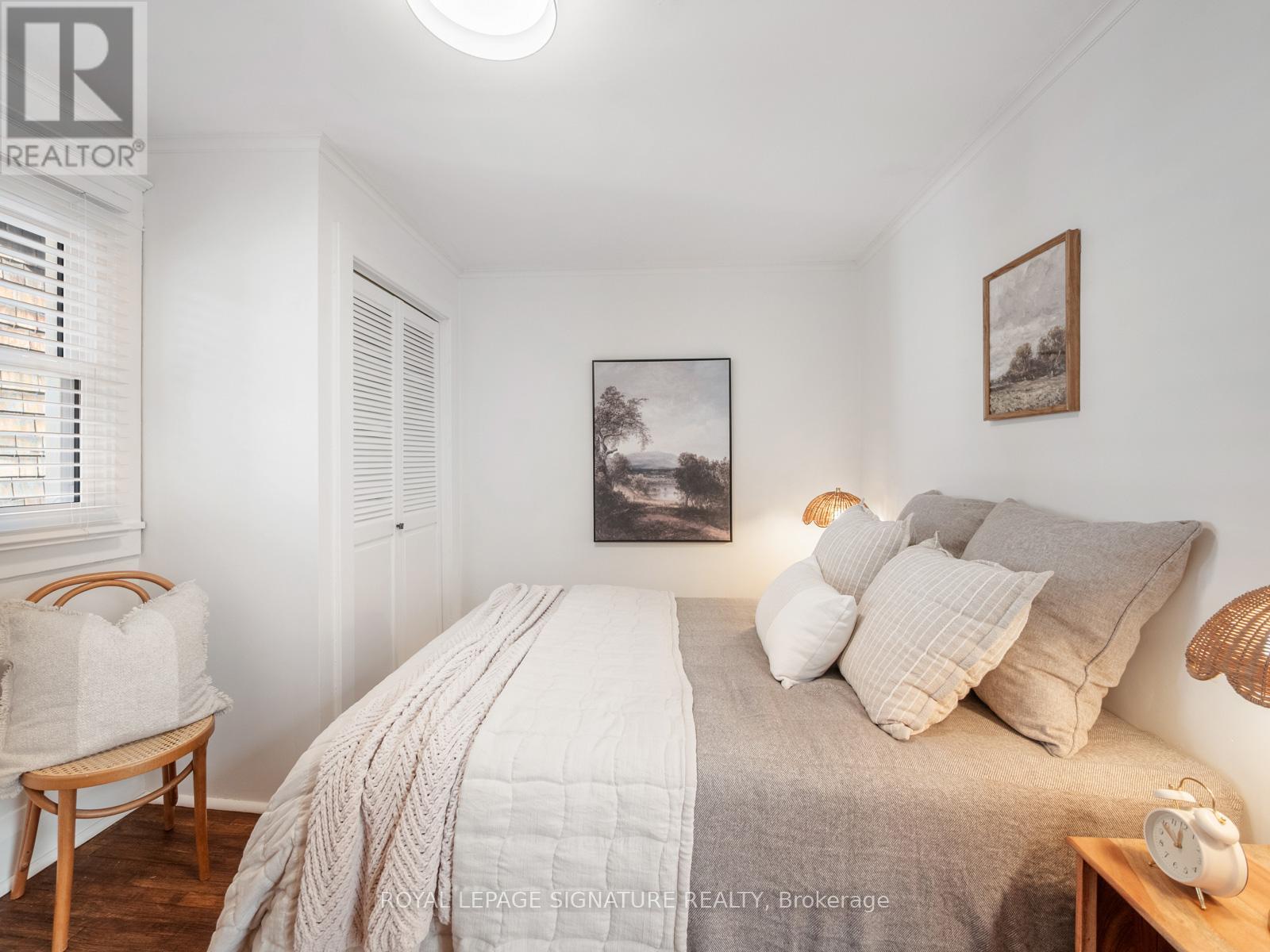 120 Hollywood Crescent, Toronto, Ontario  M4L 2K6 - Photo 25 - E12990190