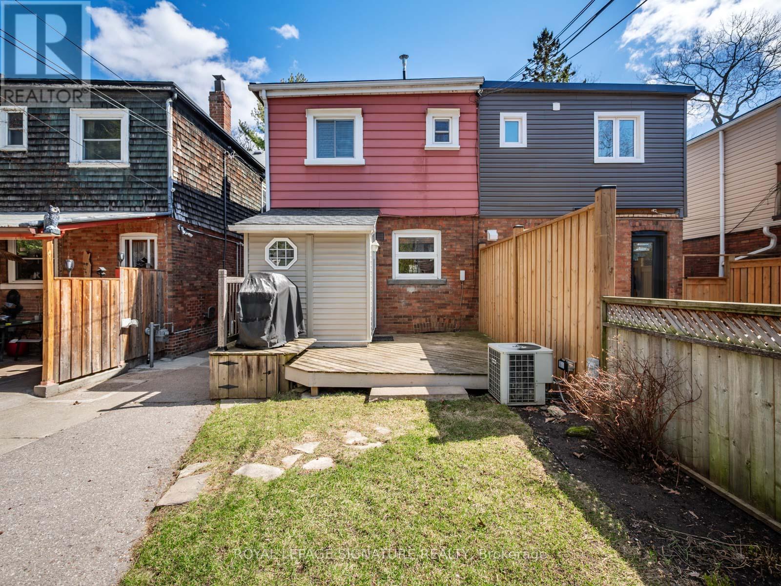 120 Hollywood Crescent, Toronto, Ontario  M4L 2K6 - Photo 41 - E12990190