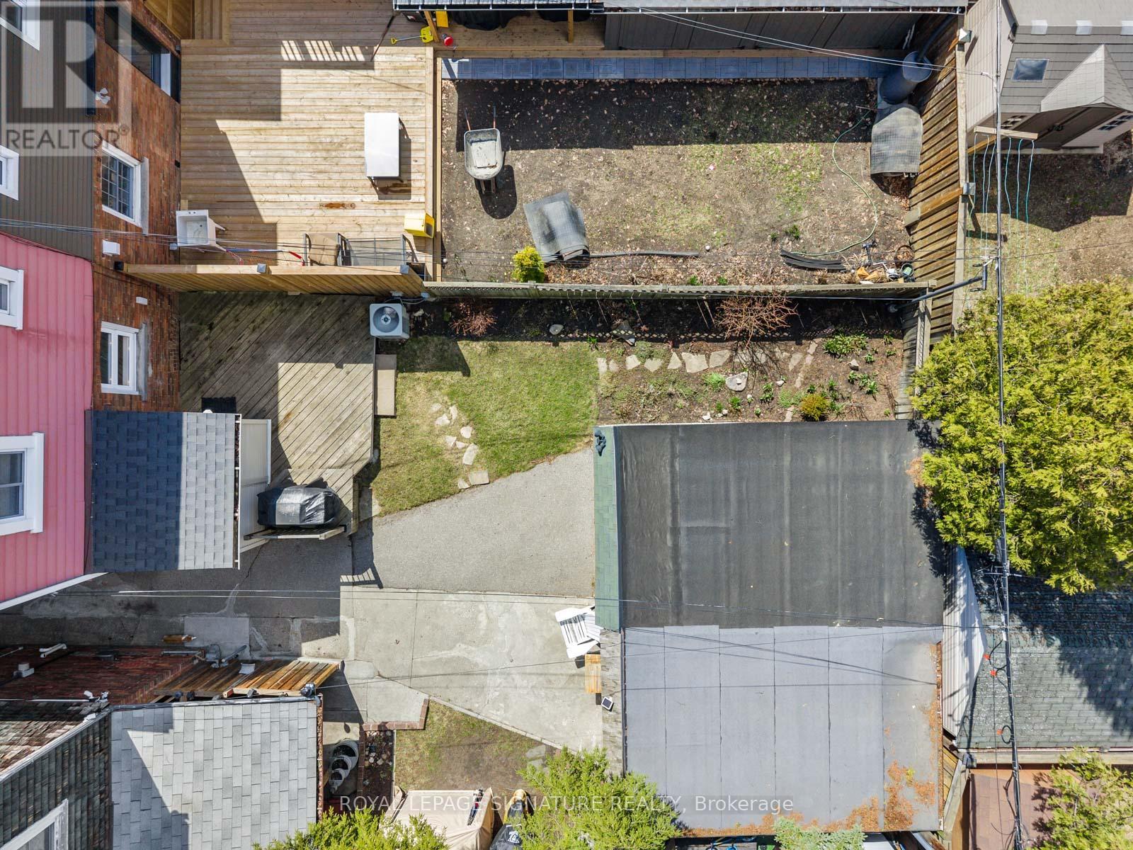 120 Hollywood Crescent, Toronto, Ontario  M4L 2K6 - Photo 45 - E12990190