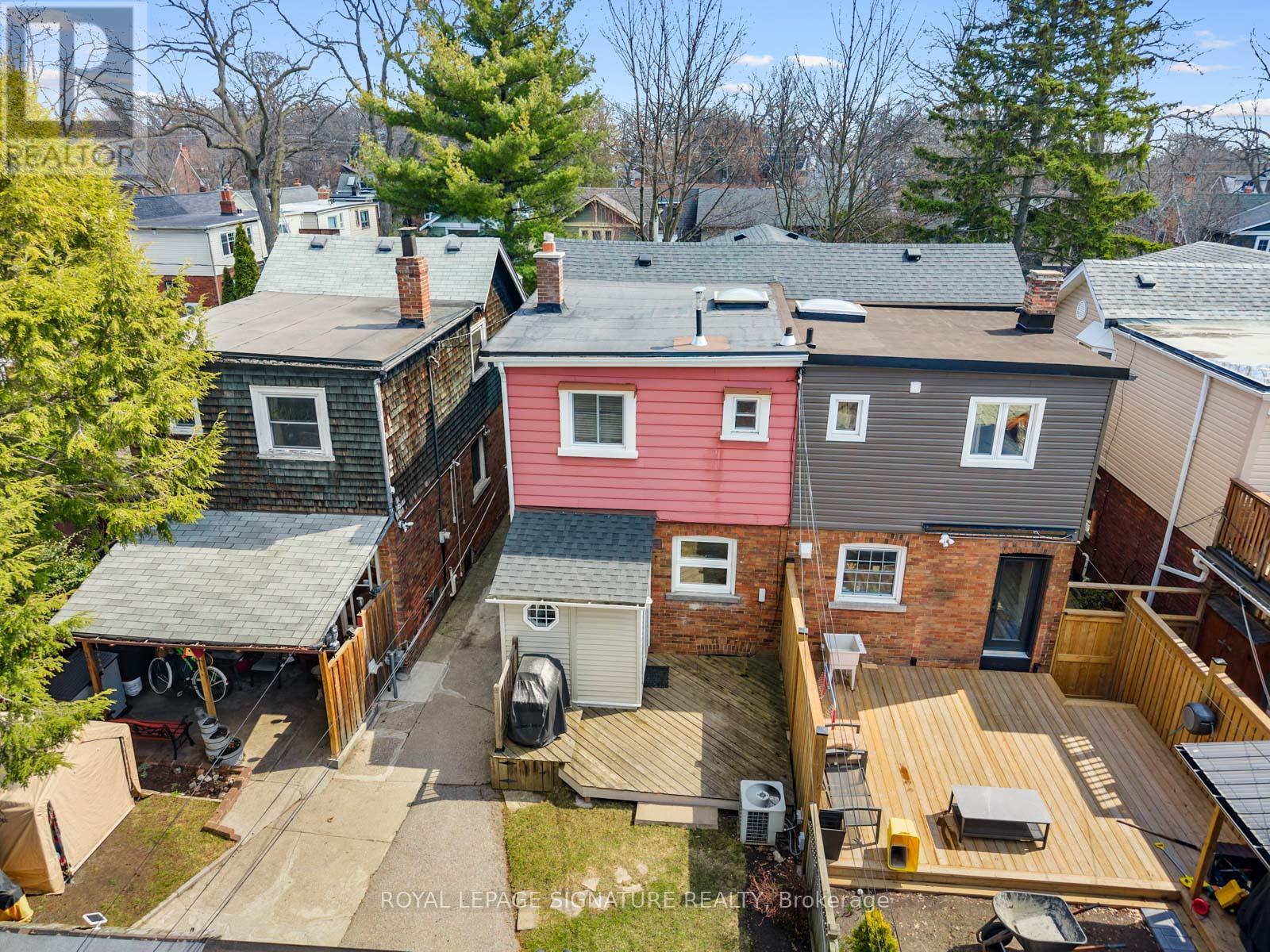 120 Hollywood Crescent, Toronto, Ontario  M4L 2K6 - Photo 47 - E12990190