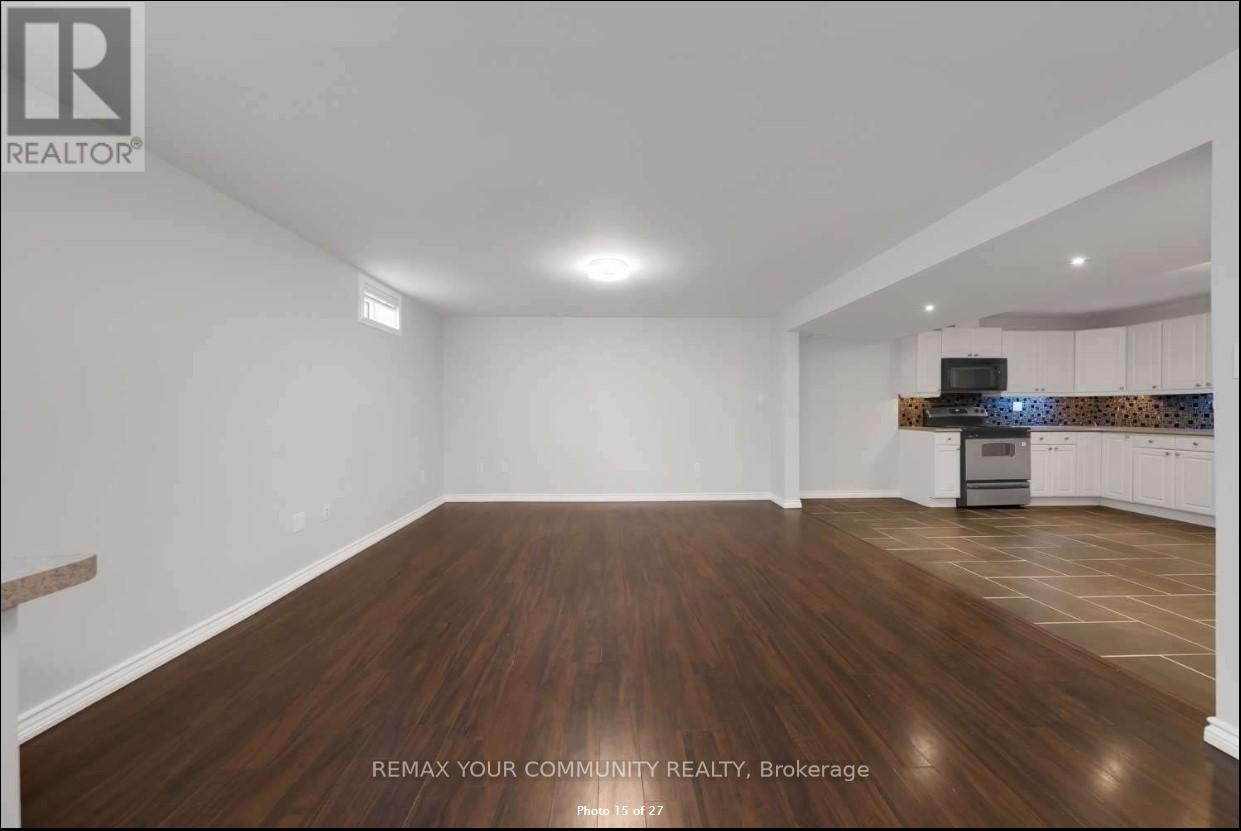 122 Rosehill Boulevard, Oshawa, Ontario  L1J 5G9 - Photo 4 - E12990198