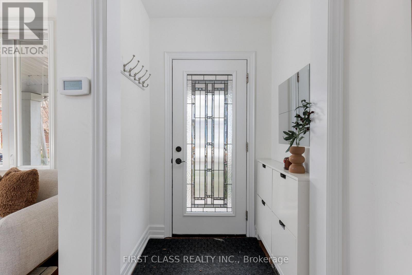 121 Galt Avenue, Toronto (South Riverdale), Ontario  M4M 2Z4 - Photo 4 - E12990270