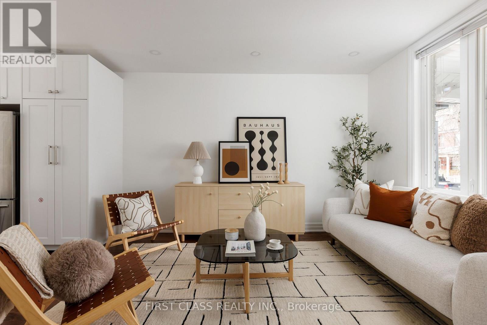 121 Galt Avenue, Toronto (South Riverdale), Ontario  M4M 2Z4 - Photo 6 - E12990270