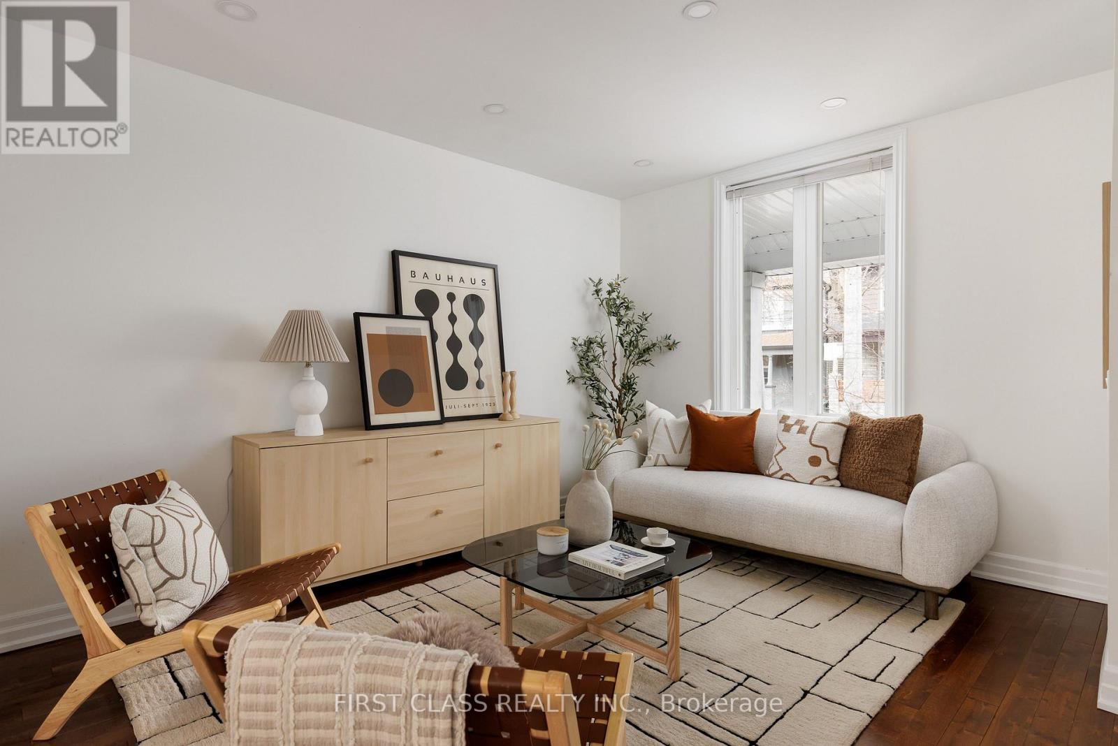 121 Galt Avenue, Toronto (South Riverdale), Ontario  M4M 2Z4 - Photo 7 - E12990270