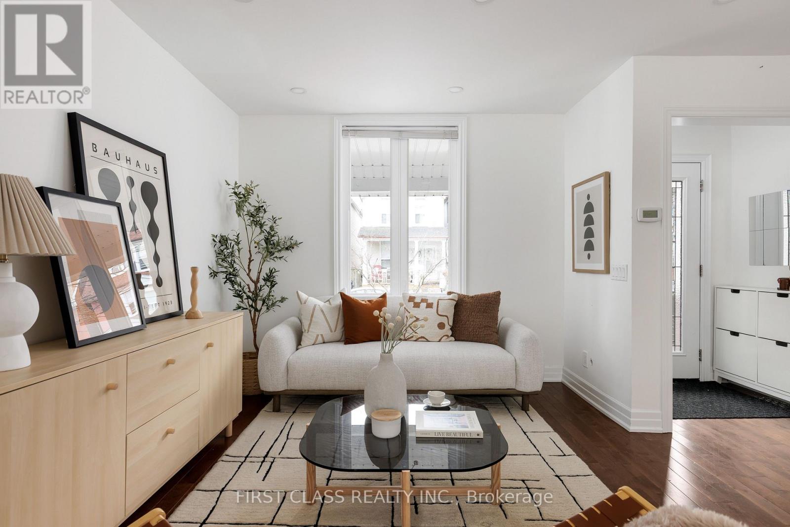 121 Galt Avenue, Toronto (South Riverdale), Ontario  M4M 2Z4 - Photo 8 - E12990270