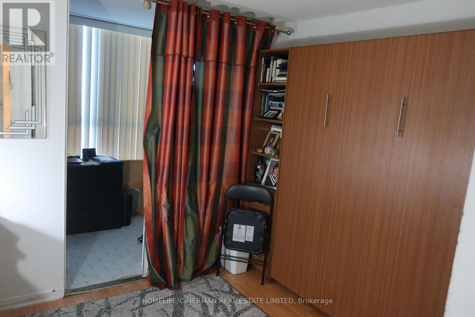 206 - 330 Mccowan Road, Toronto (Eglinton East), Ontario  M1J 3N3 - Photo 11 - E12990308