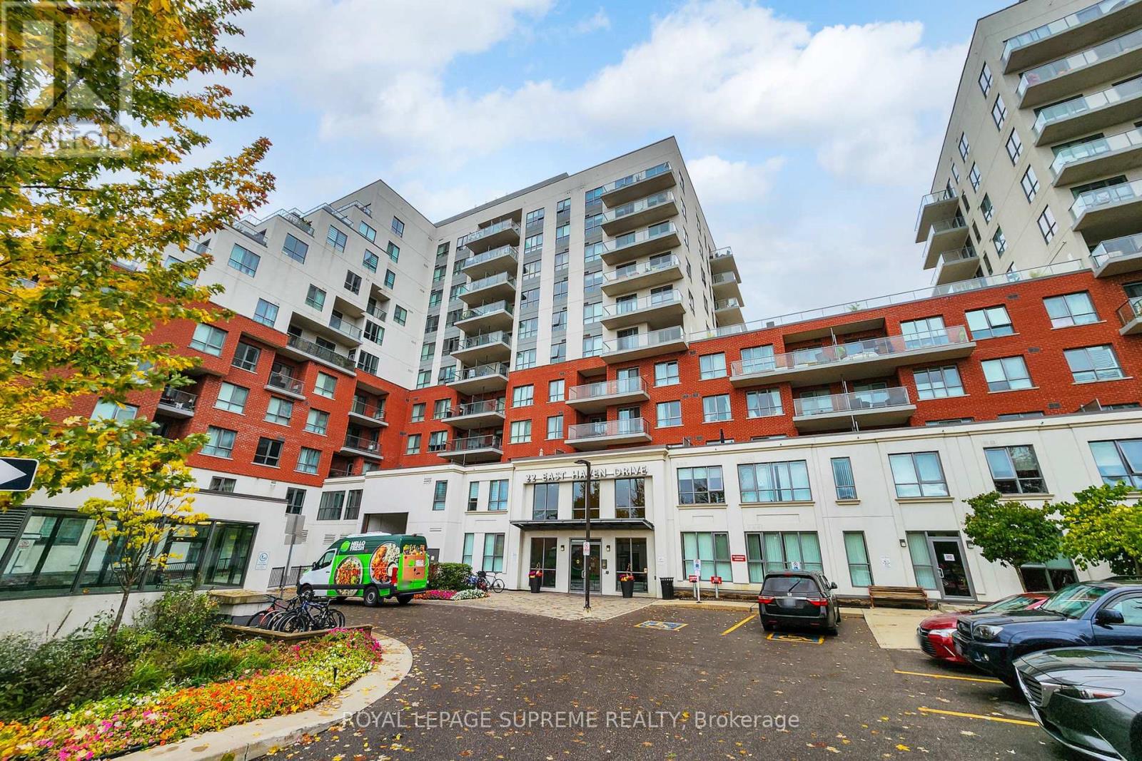 606 - 22 East Haven Drive, Toronto (Birchcliffe-Cliffside), Ontario  M1N 0B4 - Photo 2 - E12990346