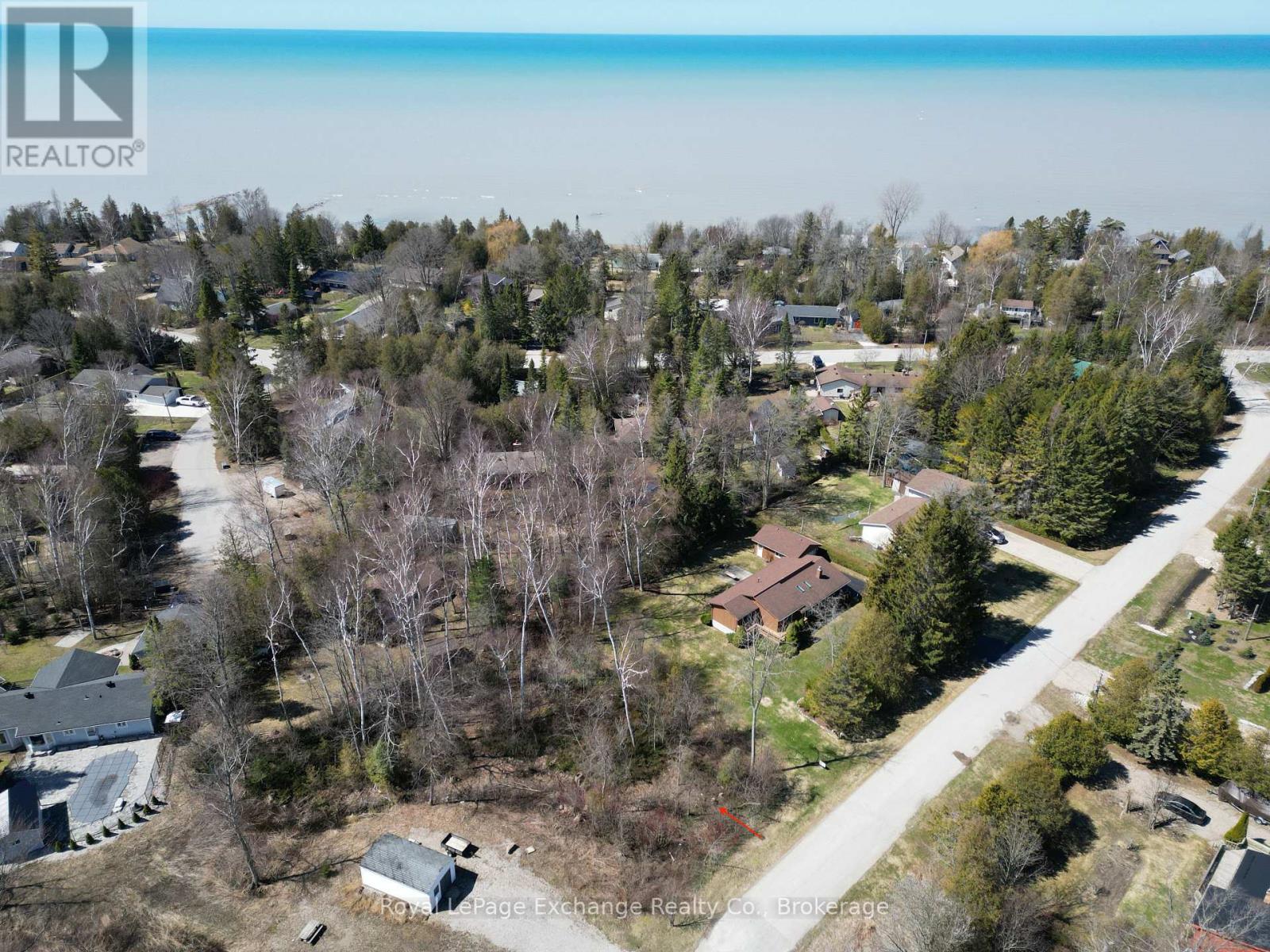 321 Tyendinaga Road, Huron-Kinloss, Ontario  N2Z 2X3 - Photo 4 - X12774068