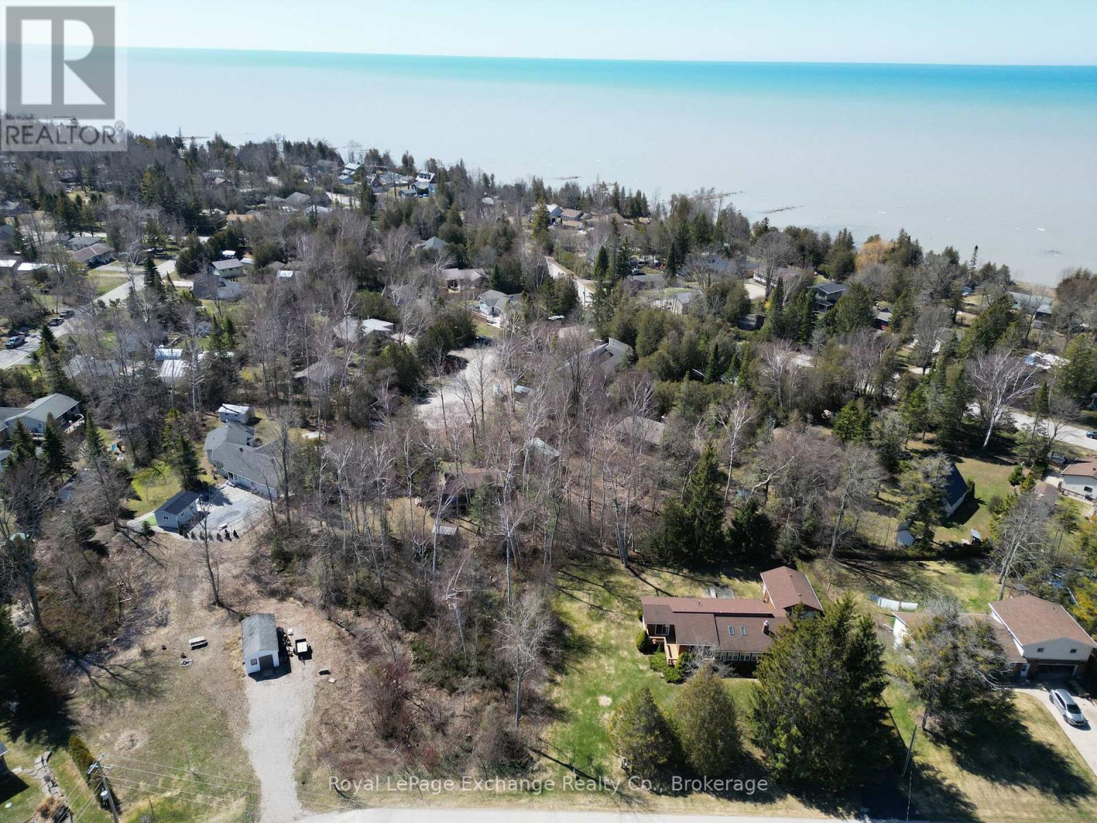 321 Tyendinaga Road, Huron-Kinloss, Ontario  N2Z 2X3 - Photo 5 - X12774068